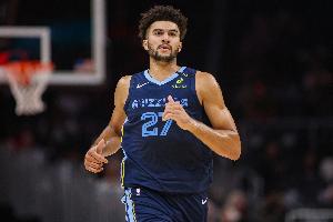 NBA新赛季有15人的年龄不足20岁 卡梅隆&middot;布泽尔19岁94天年龄最小